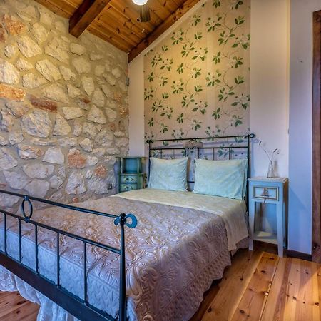 Orfeas Villa Meson Yerakarion Экстерьер фото